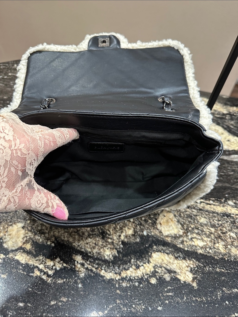 NWT🖤Gilda Paris Quilted Bag - Picture 6 of 7